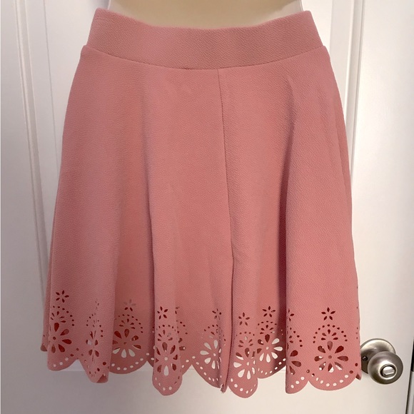 Amazon Skirt Woman’s Size X-Small - Picture 2 of 3